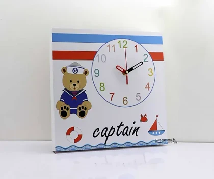 ساعت دیواری کودک طرح کاپیتان KIMKIM