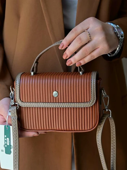 کیف دوشی زنانه بنو مدل آرالیا کد BENO 4822