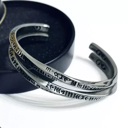 دستبند بنگل مردانه طرح میخی، استیل ضد زنگ