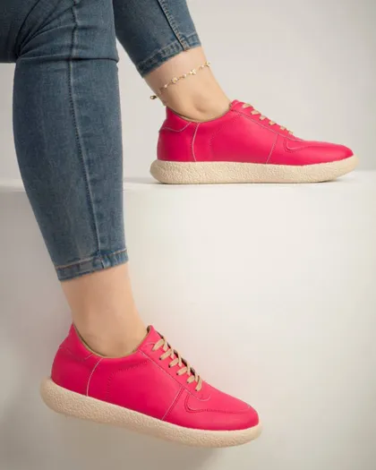 کفش کتانی زنانه آوینا