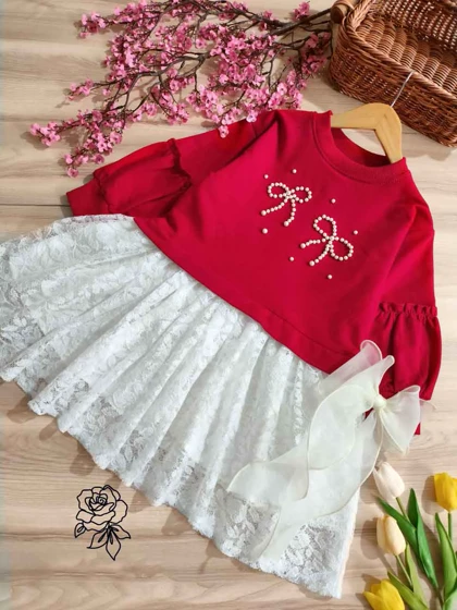 پیراهن دخترانه یلدا همراه با گیره مو