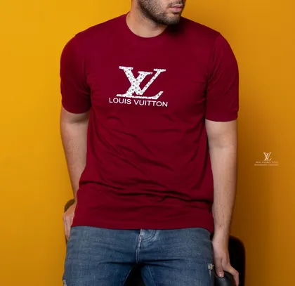 تیشرت مردانه لویس ویتون Louis Vuitton رنگ زرشکی آسیتن کش