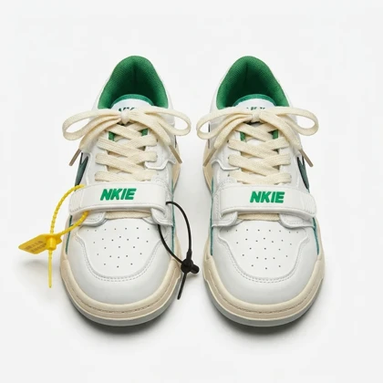 کفش بچگانه طرح نایکی Nike