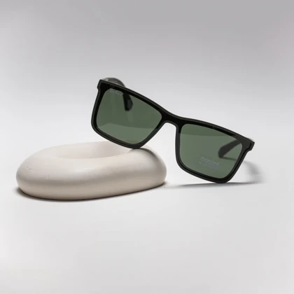 عینک آفتابی ری بن RayBan مدل RB R0102S REVERSE