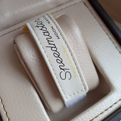 ساعت مچی اسپرت والار طرح امگا سواچ بند چسبی طرح ماموریت در خورشید