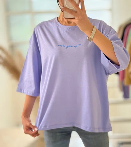 تیشرت باکسی زنانه گلدوزی شده طرح never