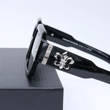 عینک برند CHROME HEARTS کد 181377