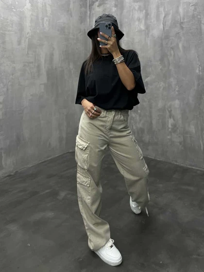 شلوار کارگو BERSHKA
