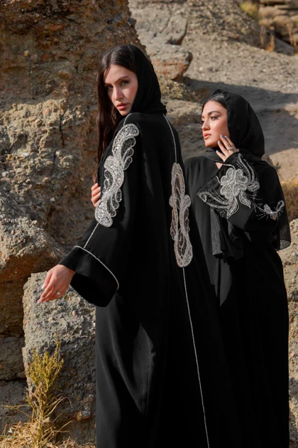 عبا جواهردوزی سوفیا