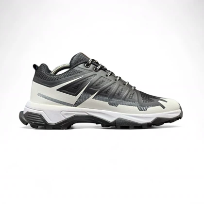 کتانی روزمره و طبیعتگردی سالامون مشکی سفید