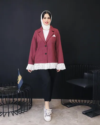 کت دیپلمات لیدی