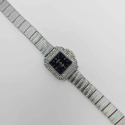 ساعت مچی زنانه مجلسی EHHE نگین‌دار با موتور کوارتز