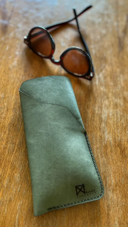 کاور چرمی