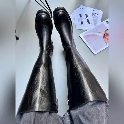 بوت‌بلند بالاسگک