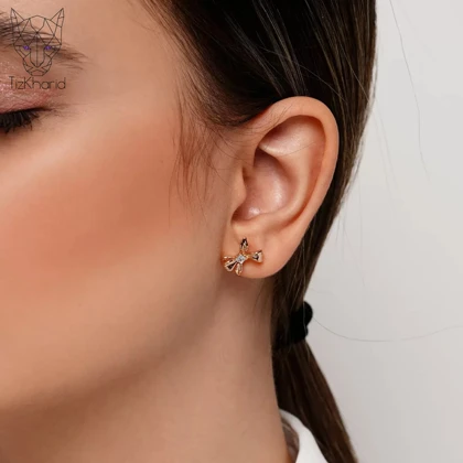 گوشواره میخی ژوپینگ پاپیون نگین‌دار