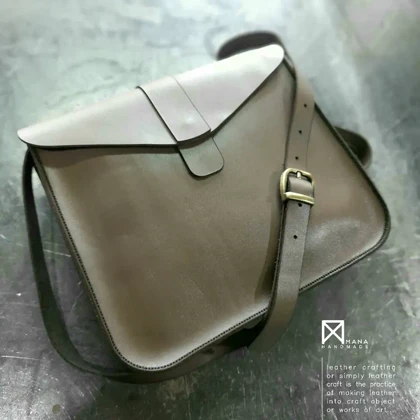 کیف چرمی زنانه SB100