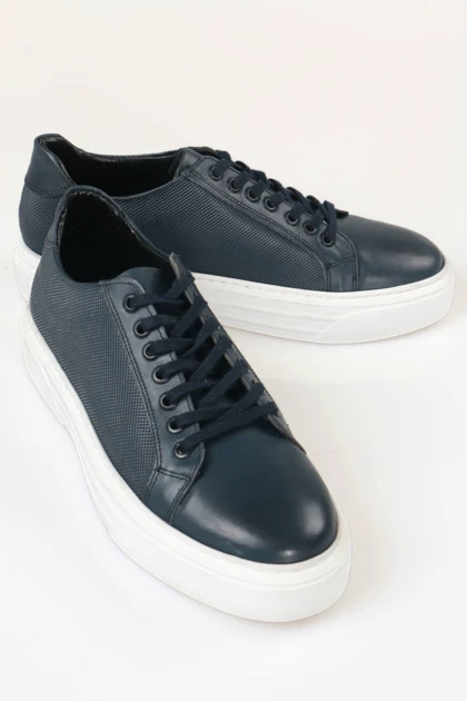 کفش های روزمره مردانه deribank