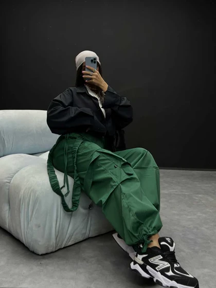 شلوار کارگو BERSHKA