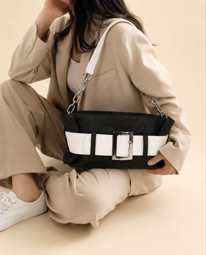 کیف زنانه دوشی کمربندی بلتو