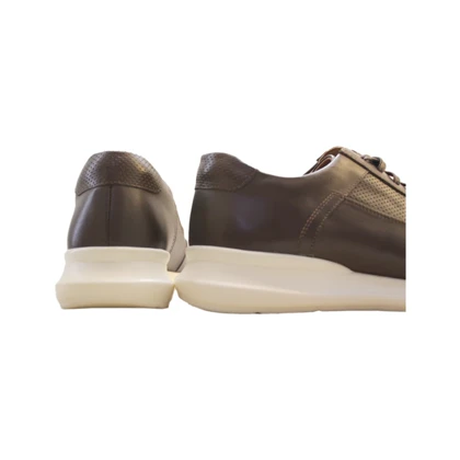 کفش روزمره چرم مردانه قهوه ای مدل sh039