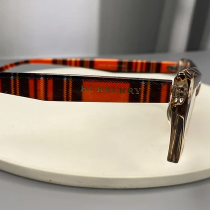 عینک آفتابی زنانه بربری با فریم کائوچو و لنز پلی‌کربنات UV400 Burberry Women