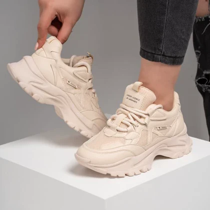 کفش و کتانی زنانه بالنسیاگا BALENCIAGA رنگ کرم