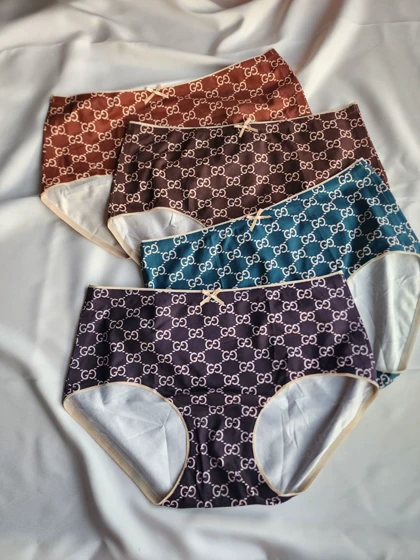 شورت ساتن گوچی کد: 16595