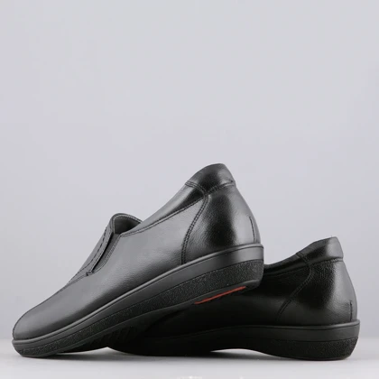 کفش روزمره زنانه چرم یلسان مدل بارین کد 608-MC