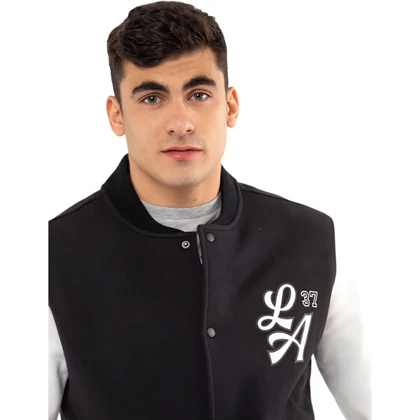 بامبرجکت مشکی داخل خز از pull & bear کد 127