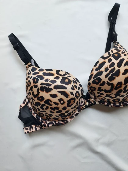 سوتین تک اسفنجی بدون جک RUMU کد: 61321