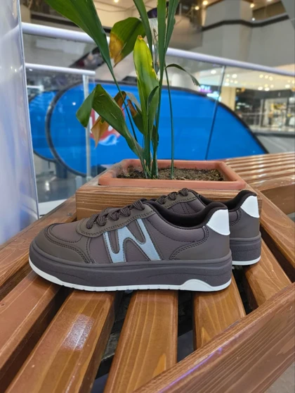 کتانی ونس  W