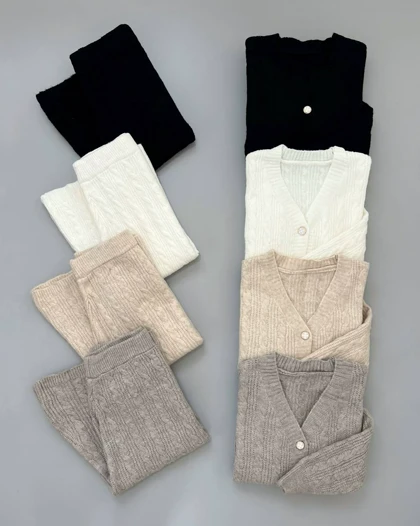 ست ژاکت بافت بهمراه دامن کد 4123