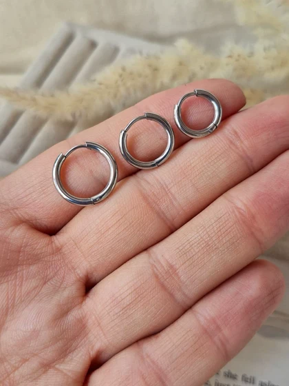 پیرسینگ حلقه گوش ساده