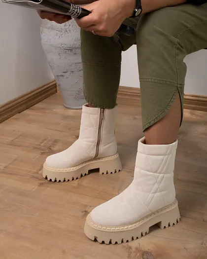 بوت پلنگی اسپرت زنانه کد 2519