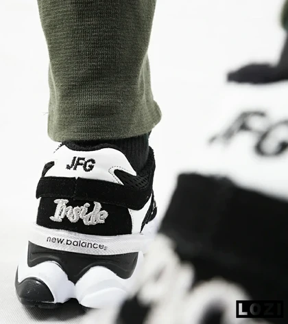 کفش کتانی بزرگ پا مشکی سفید NEW BALANCE 9060 مدل 4271