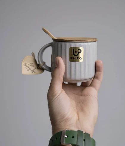 ماگ سرامیکی درب چوبی در دو رنگ