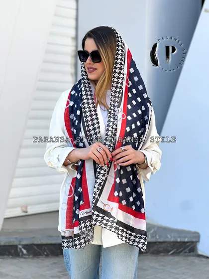 شال نخی Cartier
