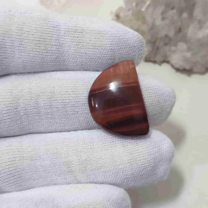 نگین طبیعی سنگ چشم ببر قرمز (چشم شاهین)کد 1