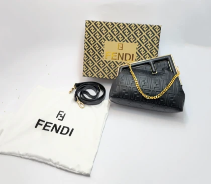 کیف فندی مجلسی 8700