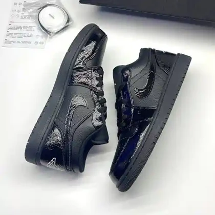 کفش نایک ایر جردن وان لو پتنت الفنت بلک Nike Air Jordan 1 Low Patent Elephant Black