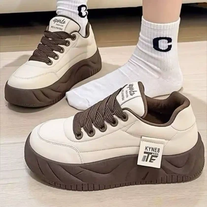 کتانی لژدار اسپرت زنانه مدل لاو سفید قهوه‌ای Women’s Love Platform Sneakers Cream Brown