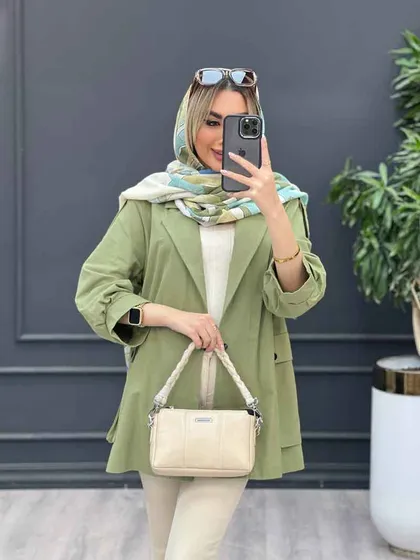 مانتو لینن پشت دکمه سرشانه پاگن