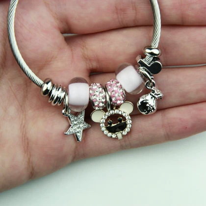 دستبند دخترانه پاندورا مدل تدی