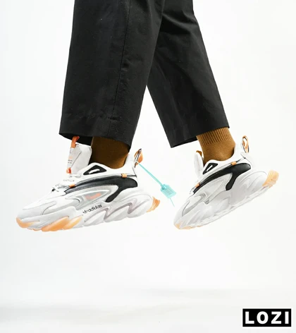 کفش کتانی مردانه سفید نارنجی Adidas A700