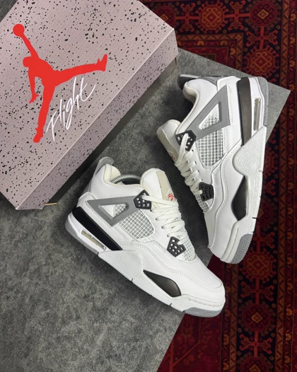 کتانی جردن فور