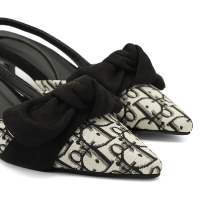 کفش مجلسی زنانه پاشنه‌دار3 سانت مدل 4027 _ sandal valentino