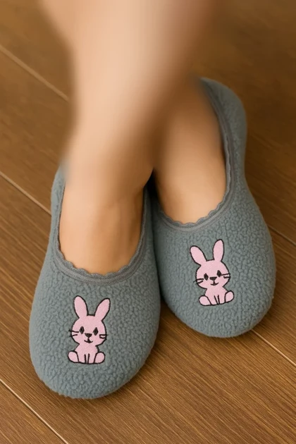 پاپوش زمستانی روفرشی زنانه