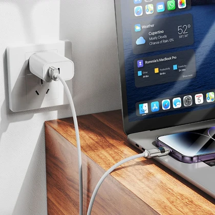 کابل لایتنینگ هوکو Hoco مدل U137 توان 12 وات 1.2 متر با نمایشگر LED