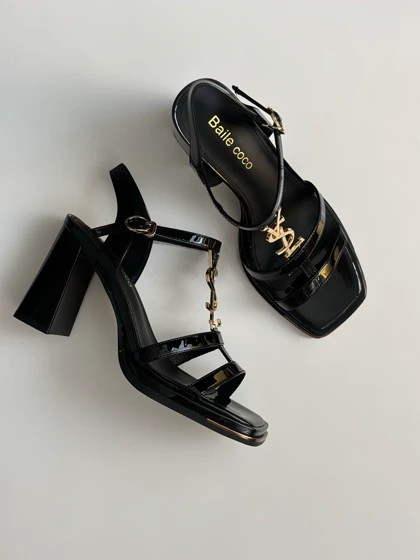 صندل پاشنه‌دار وارداتی YSL 8-831(مجلسی و روزمره)