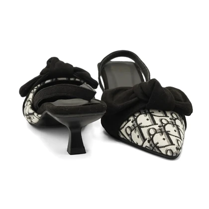 کفش مجلسی زنانه پاشنه‌دار3 سانت مدل 4027 _ sandal valentino
